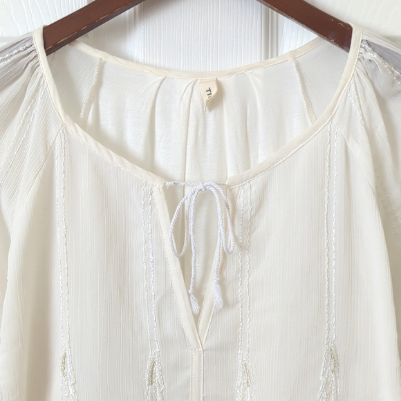 Tiny Anthropologie Jasmine Vine Embroidered Split Scoop Neck Peasant Top Ivory M - Picture 2 of 13